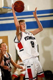 华体会官网入口-各大豪门主帅战术风格全面对比，各大豪门球衣